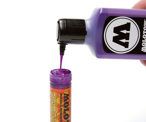Refilling The Molotow 15 mm Acrylic Paint Marker